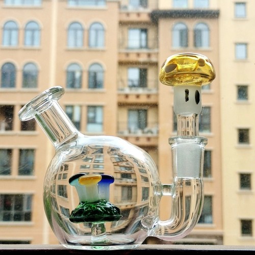 Cute thick glass bong - 4.3",